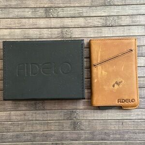 Fidelo Minimalist Card Wallet Hybrid RFID Blocking Slim Leather